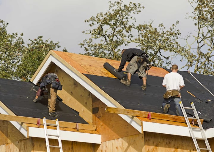 Professional roofers in Rome